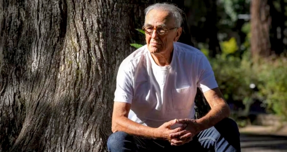 El escritor argentino Juan Carlos Kreimer, en Buenos Aires. TÉLAM